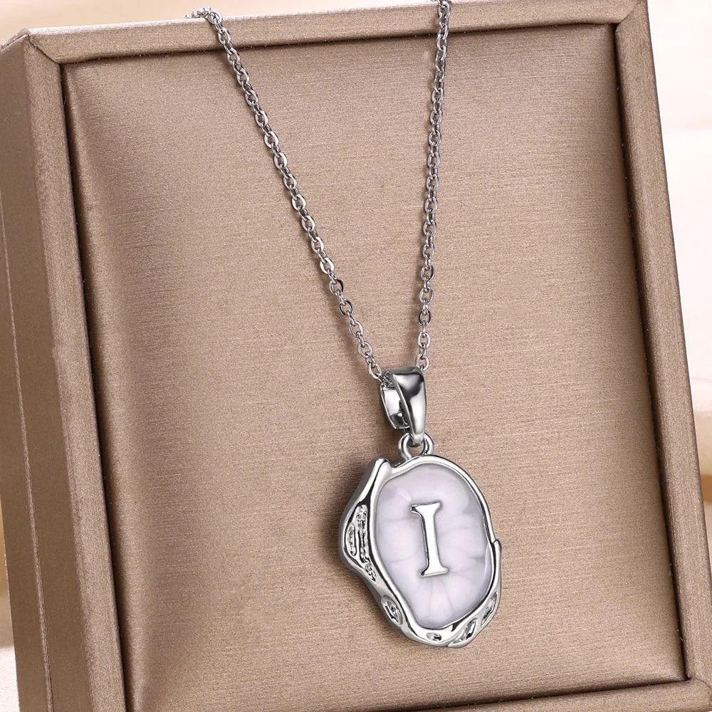 Collier Choker Femme avec Pendentif Lettre Initiale A-Z – Collier à Goutte d'Huile, Cadeau de Noël Élégant