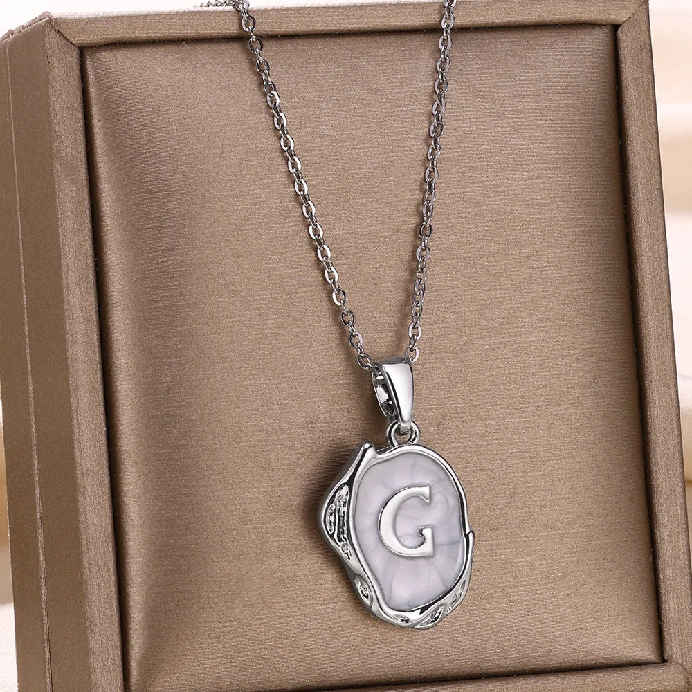 Collier Choker Femme avec Pendentif Lettre Initiale A-Z – Collier à Goutte d'Huile, Cadeau de Noël Élégant