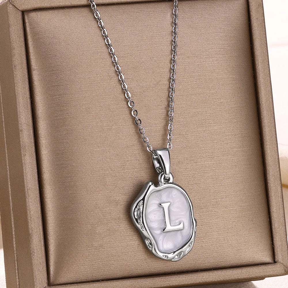 Collier Choker Femme avec Pendentif Lettre Initiale A-Z – Collier à Goutte d'Huile, Cadeau de Noël Élégant