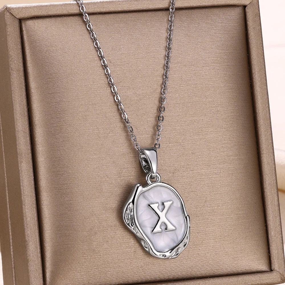 Collier Choker Femme avec Pendentif Lettre Initiale A-Z – Collier à Goutte d'Huile, Cadeau de Noël Élégant